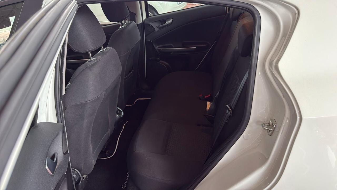 Alfa Romeo Giulietta 1.6 JTDm-2 105 CV Exclusive