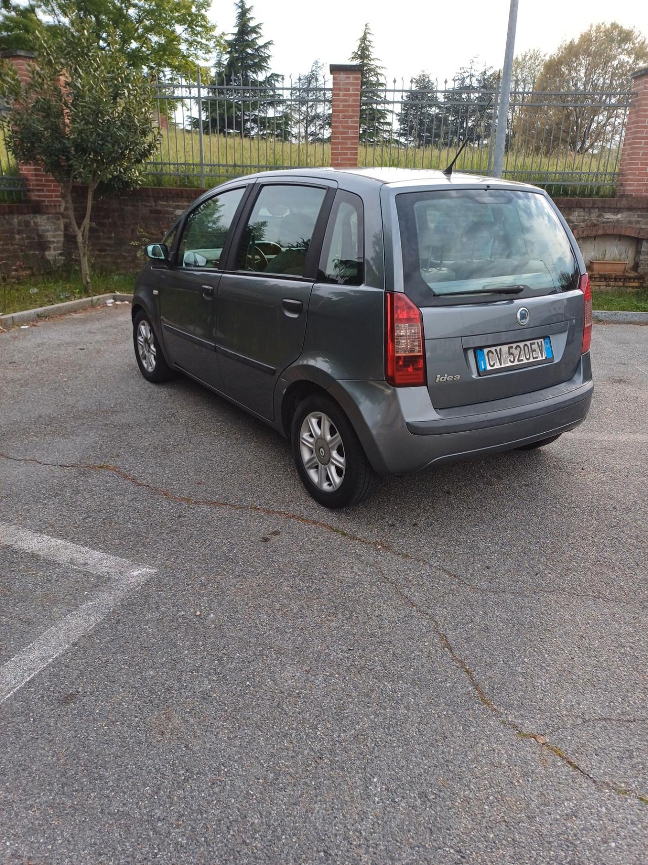 Fiat Idea 1.4 16V Dynamic