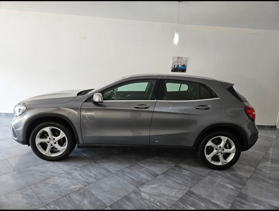 Mercedes-benz GLA 200 180 d Automatic Sport