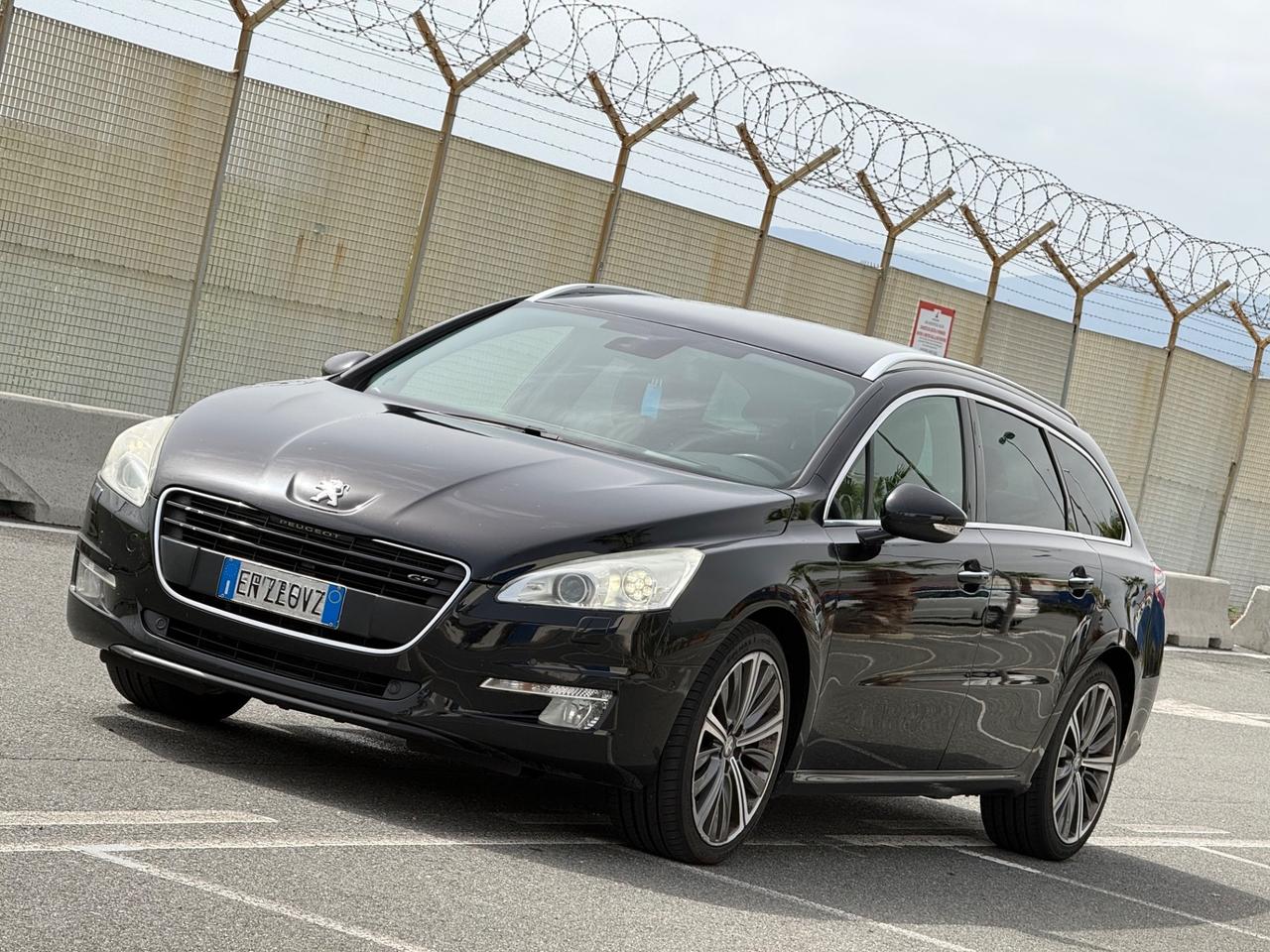 Peugeot 508 2.2 HDi 204CV-GT LINE-FULL-PERMUTABILE