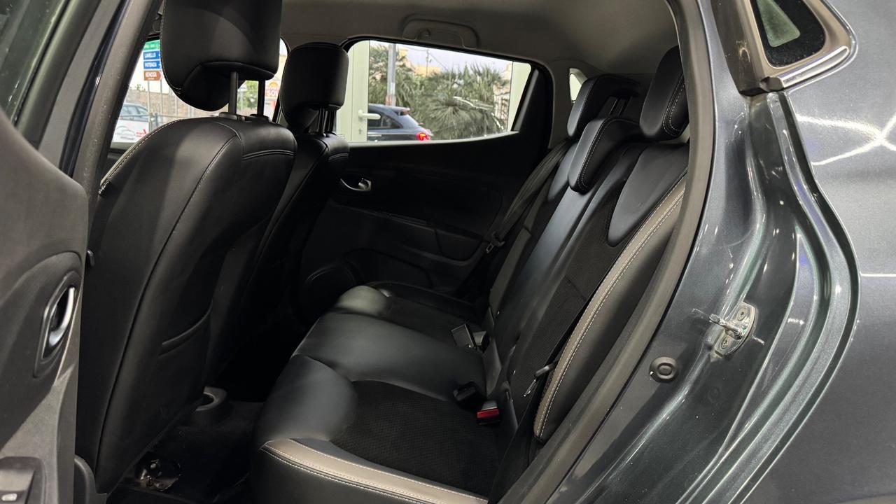 Renault Clio dCi 8V 90 CV 5 porte Moschino Intens