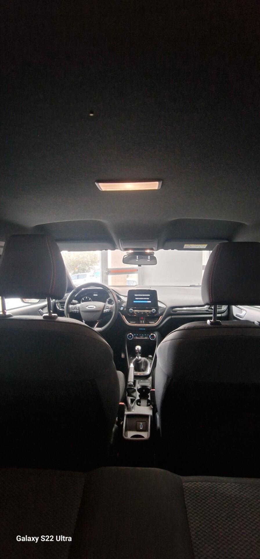 Ford Fiesta 1.5 TDCi 5 porte ST-Line