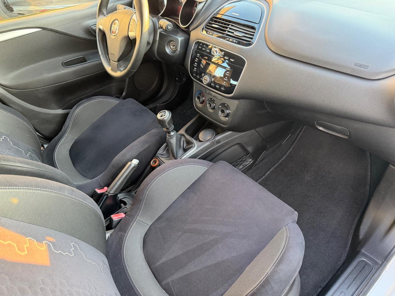 Fiat Punto 1.2 8V 5 porte Street