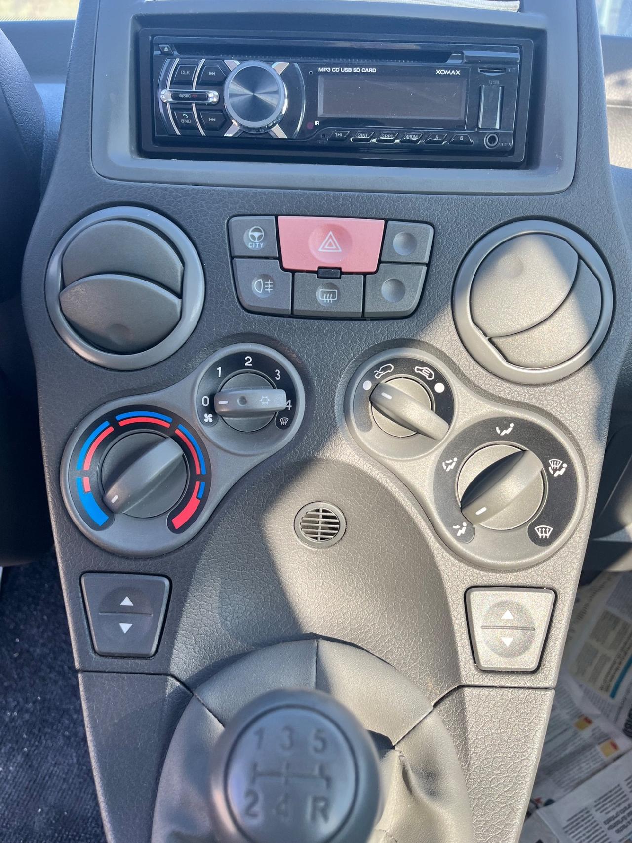 Fiat Panda 1.2 benzina anno 2010