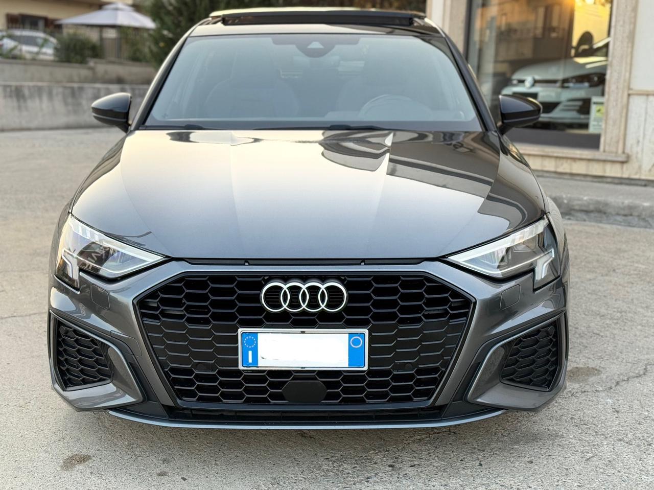 Audi A3 s-line SPB 35 TDI S tronic Identity Black