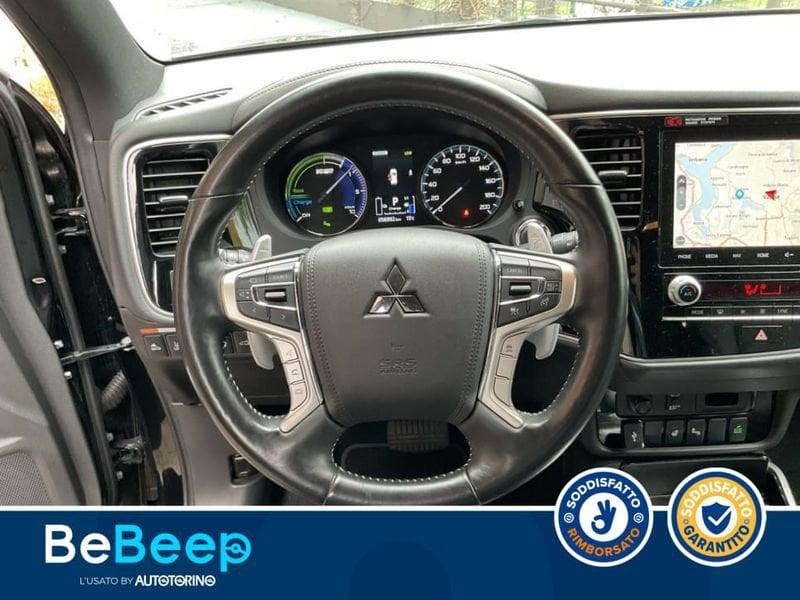 Mitsubishi Outlander PHEV 2.4 DIAMOND 4WD