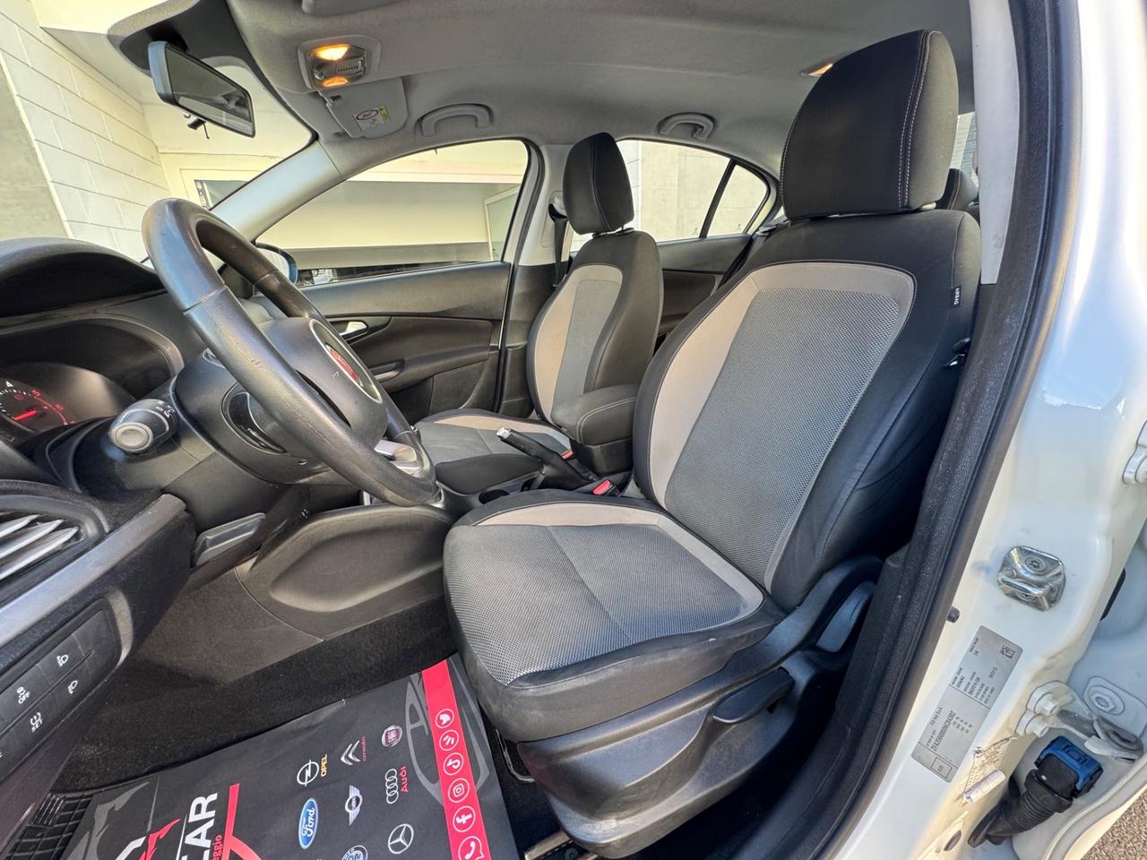 Fiat Tipo 1.3 Mjt S&S 5 porte Easy
