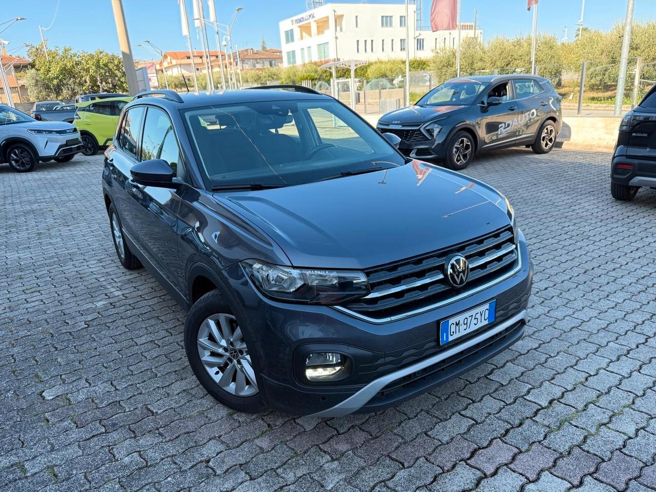 Volkswagen T-Cross 1.0 TSI 110 CV DSG - OK NEOPATENTATI