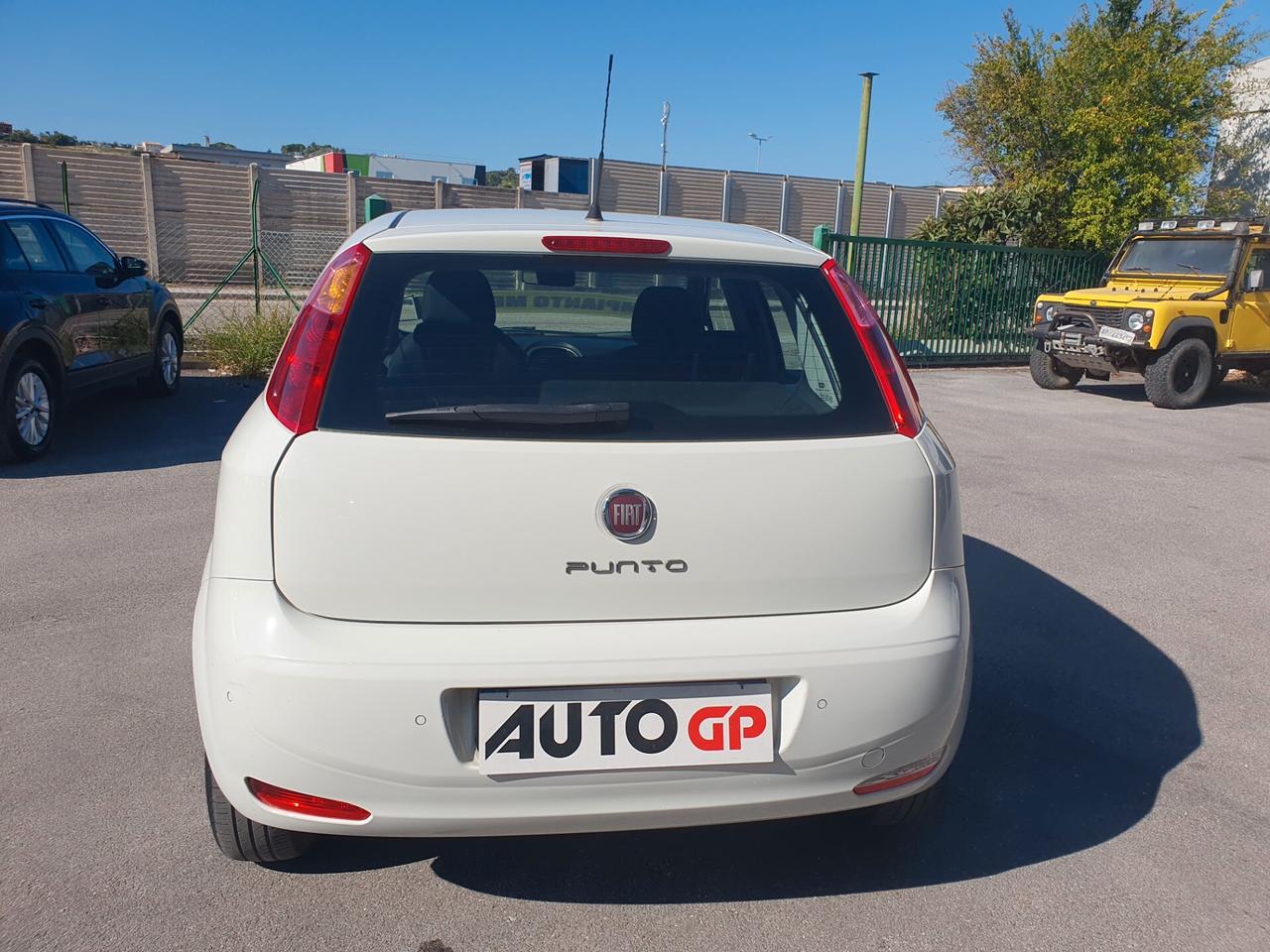 Fiat Punto 1.4 8V 5 porte Natural Power metano2016