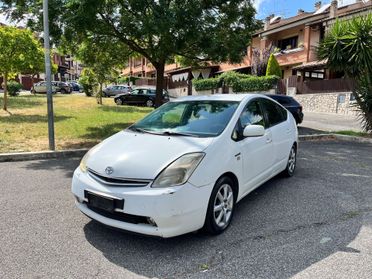 Toyota Prius 1.5i benzina ibrida anno 02/2008