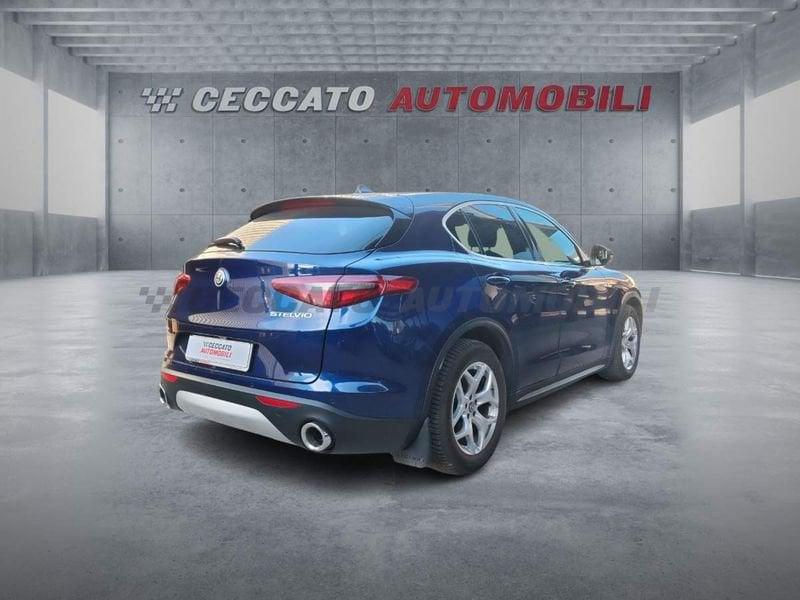 Alfa Romeo Stelvio Stelvio 2.2 t Business rwd 160cv auto