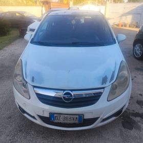 Opel Corsa 1.2 80CV 3 porte GPL-TECH Club