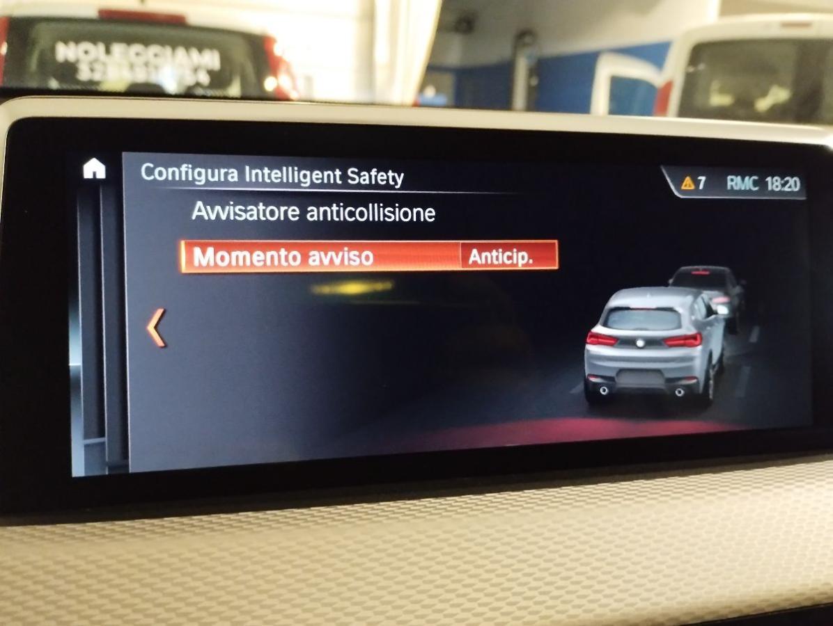 BMW X2 sDrive16d M sport X x NEO-PATENTATI LED - CERCHI 19 - GAR.24 MESI