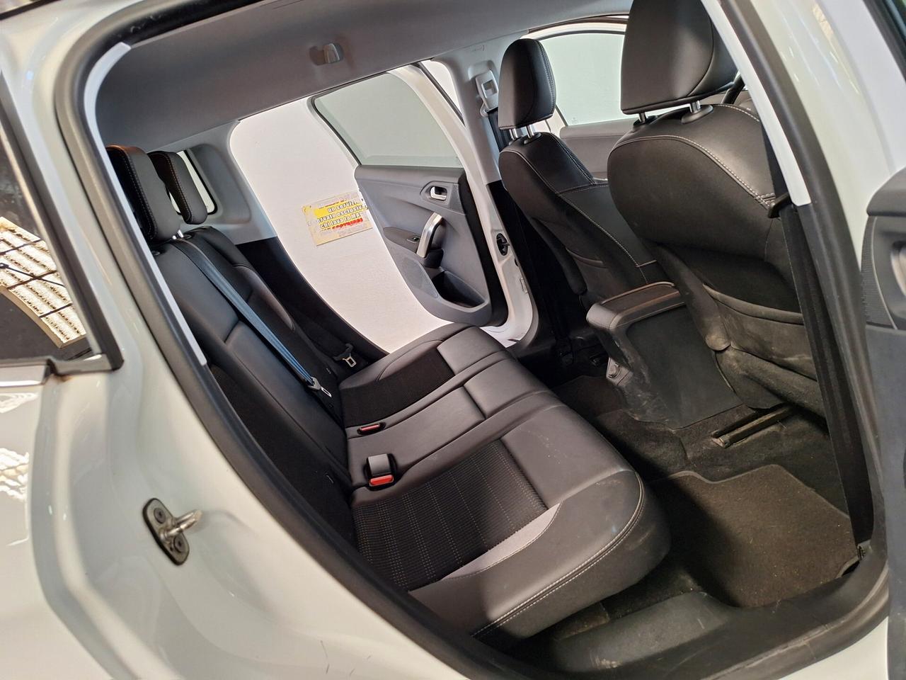 Peugeot 2008 BlueHDi 100 GT Line UNICAPROPIETARIA KM CERTIFICATI NAVI PELLE €6B