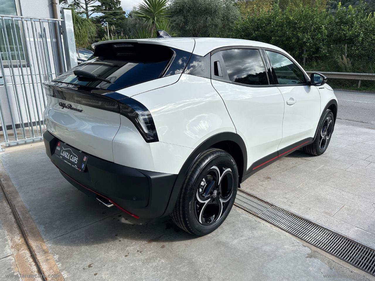 ALFA ROMEO Junior 1.2 145 CV Hybrid eDCT6 Speciale