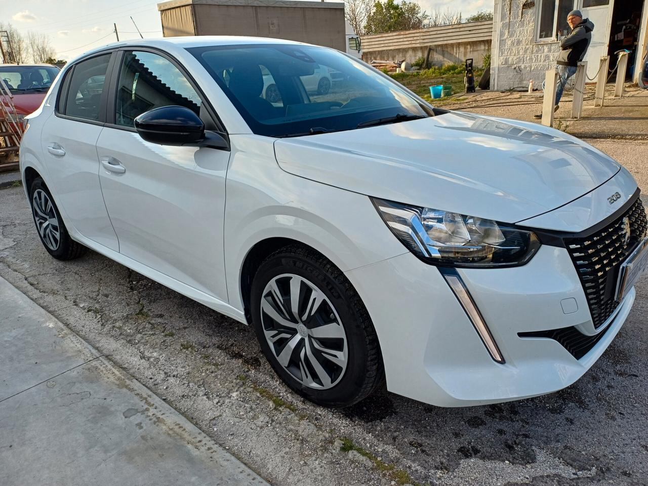 Peugeot 208 BlueHDi 100 Stop&Start 5 porte Active Pack