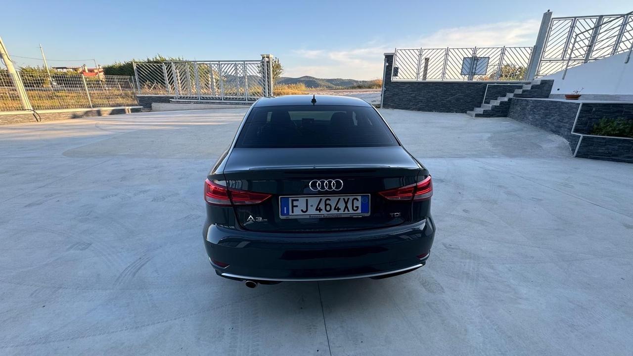 Audi A3 Sedan 1.6 TDI 116 CV S tronic Sport