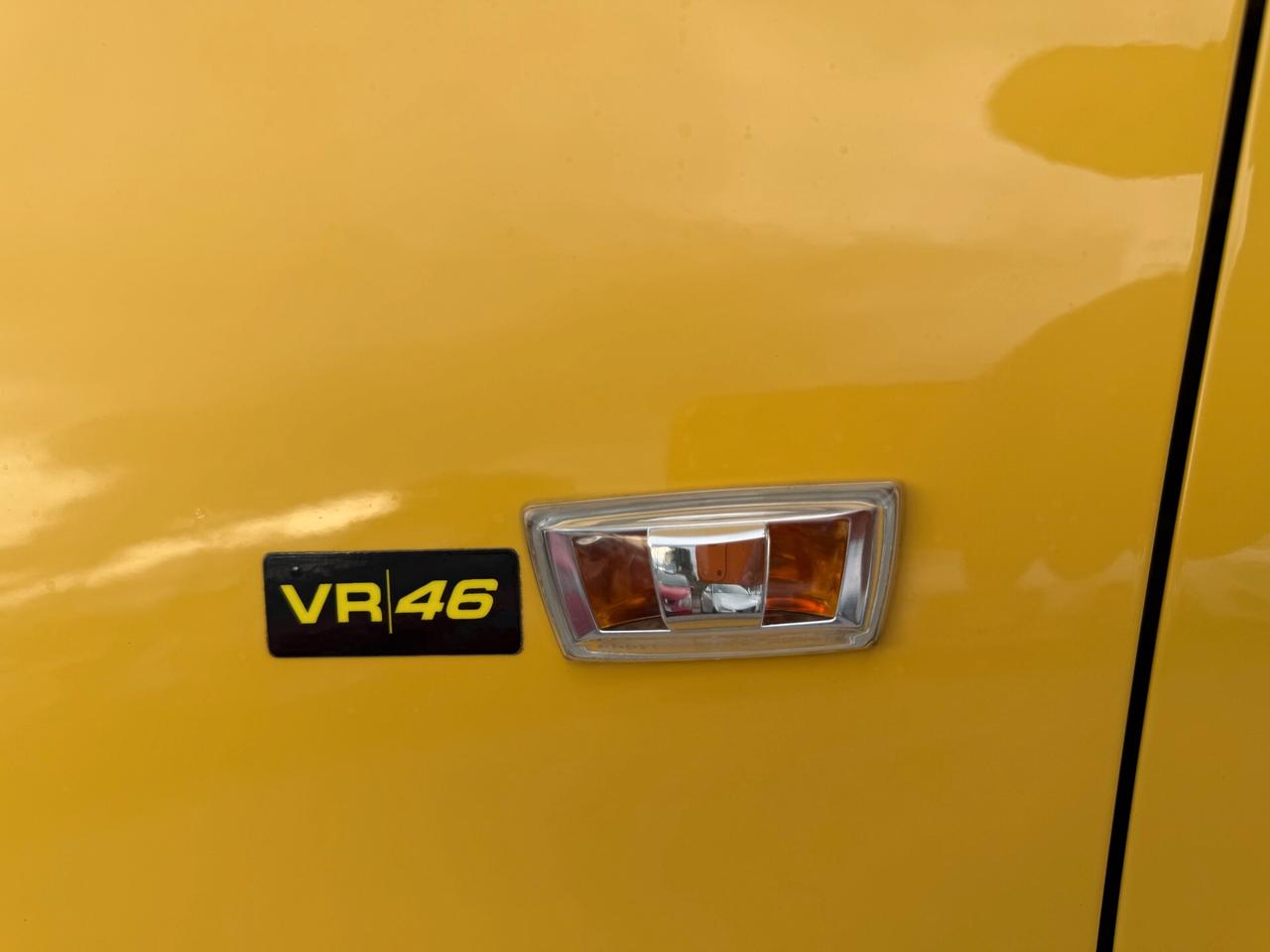 Opel Adam 1.4 100 CV VALENTINO ROSSI VR46