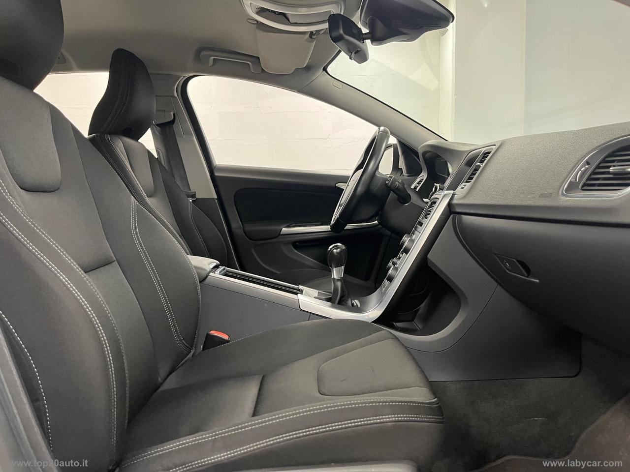 VOLVO V60 D2 1.6 Business|GANCIO TRAINO|97.000 CHILOMETRI CERT.