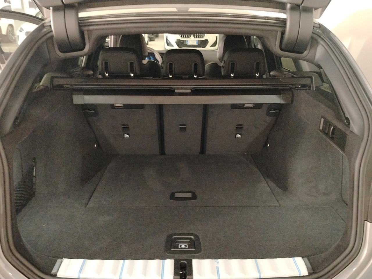 BMW Serie 3 318d Touring 48V MSport