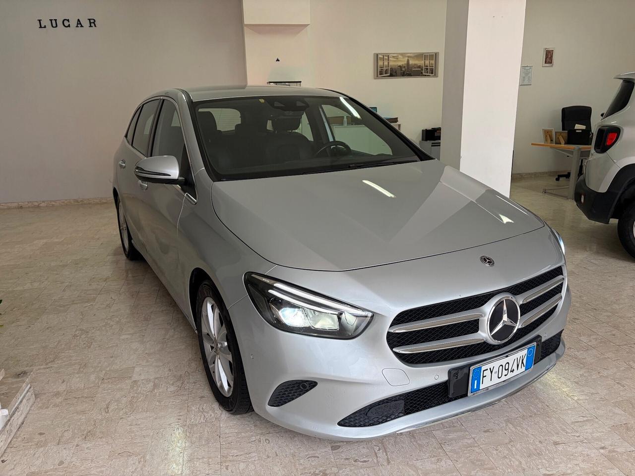 MERCEDES CLASSE B 180 d BUSINESS EXTRA
