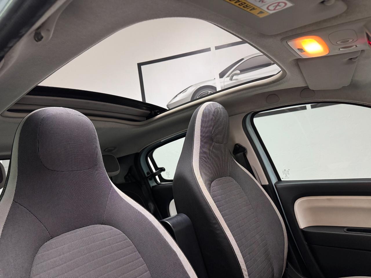 Renault Twingo OpenAir /0.9cc 90 CV /AUTOMATICA / TETTO APRIBILE