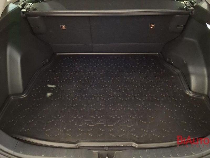 Toyota RAV4 Rav4 2.5 vvt-ie h Active 2wd 218cv e-cvt