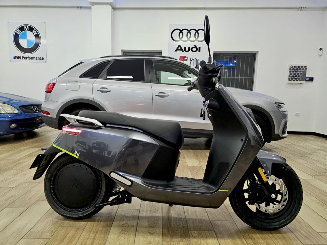 LvNeng NCE S – Scooter elettrico 125 (6,6 kW – 110 km autonomia)