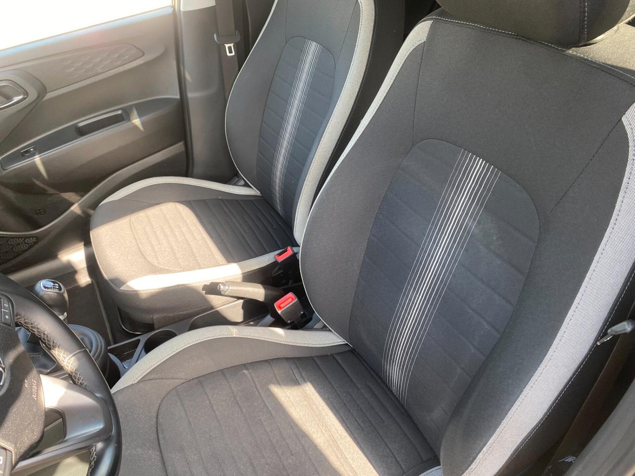 Hyundai i10 1.0 2021 SUPER ACCESSORIATA