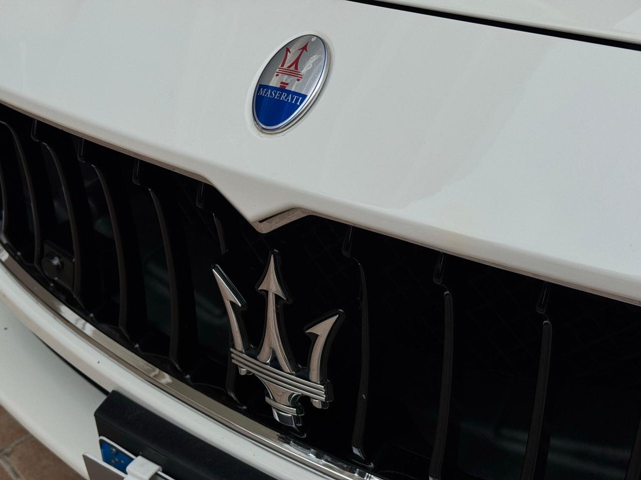 Maserati Ghibli V6 S Q4 3.0 410 cv