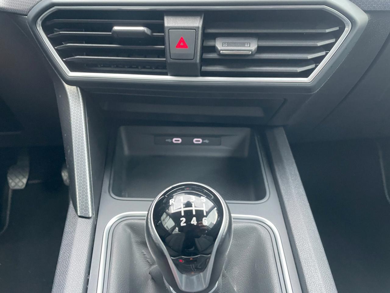 Seat Leon Sportstourer 2.0 TDI Business