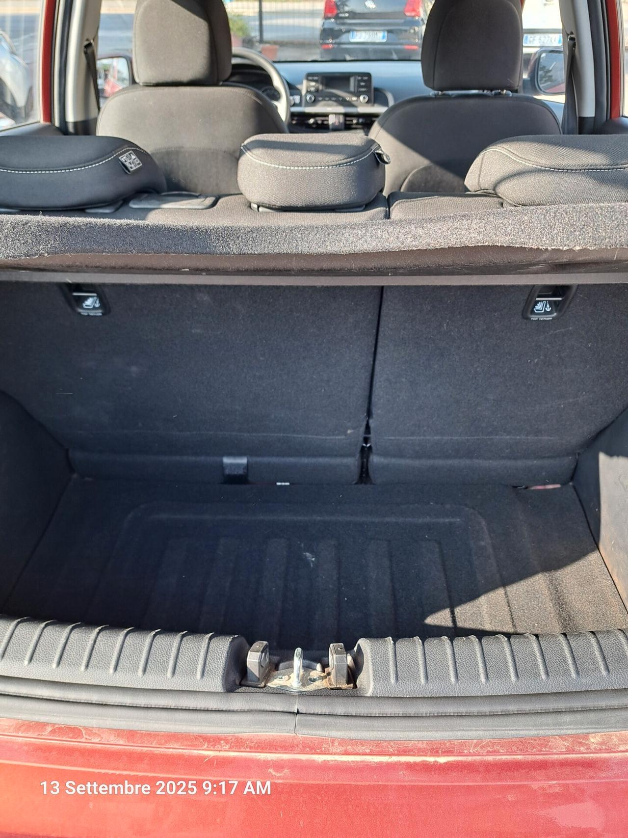 Kia Picanto 1.0 12V 5 porte automatica Urban