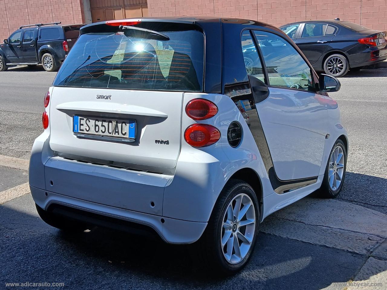 SMART fortwo 1000 52 kW coupé
