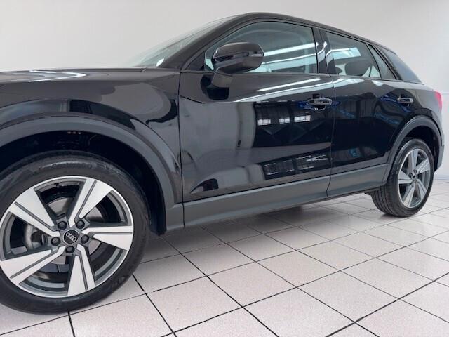 Audi Q2 30 TDI Identity Black - 2023