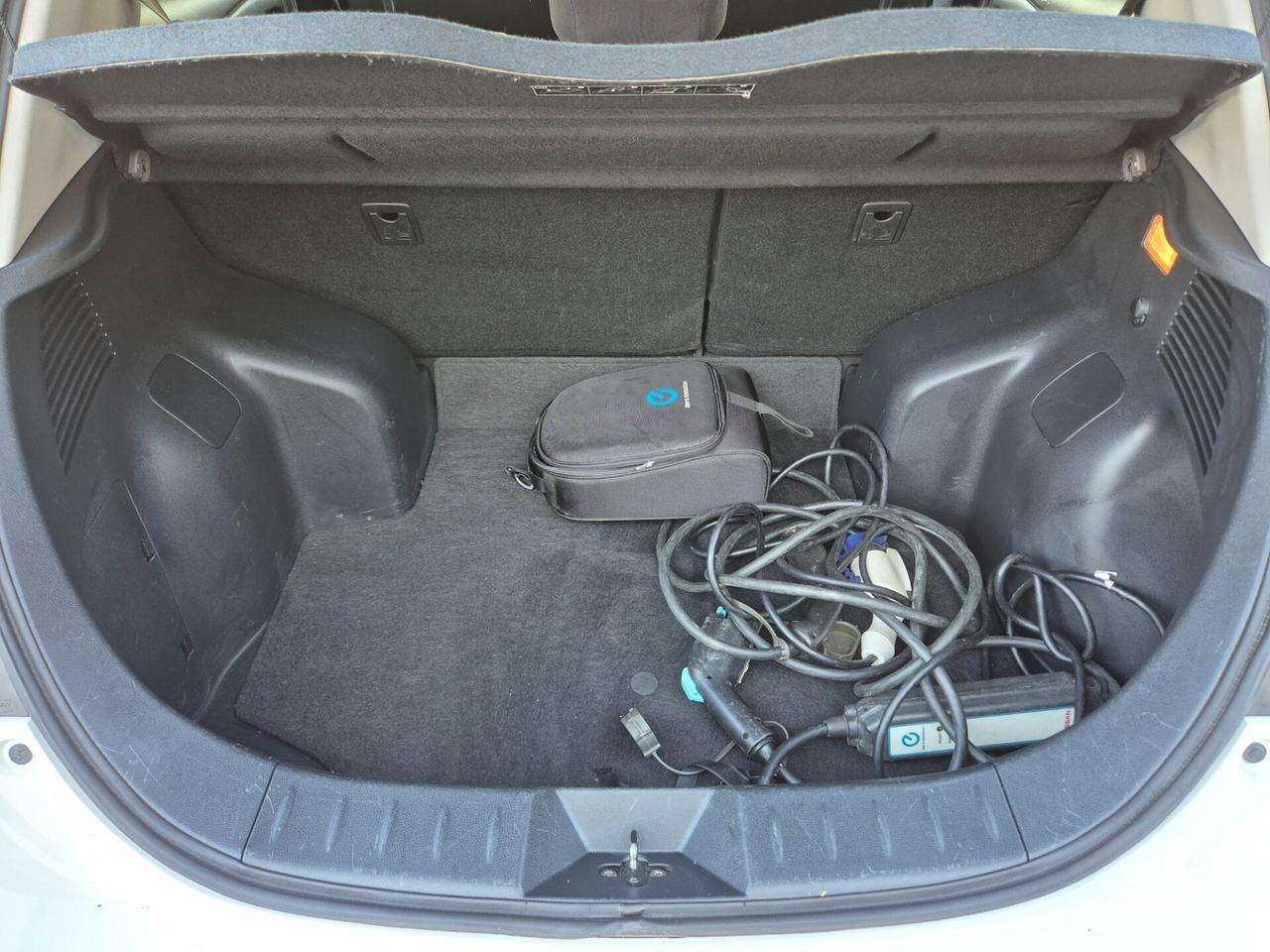 Nissan Leaf Tekna 30KWh neopatentati
