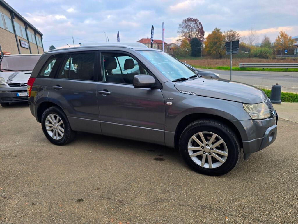 Suzuki Grand Vitara 1.9 DDiS EXECUTIVE