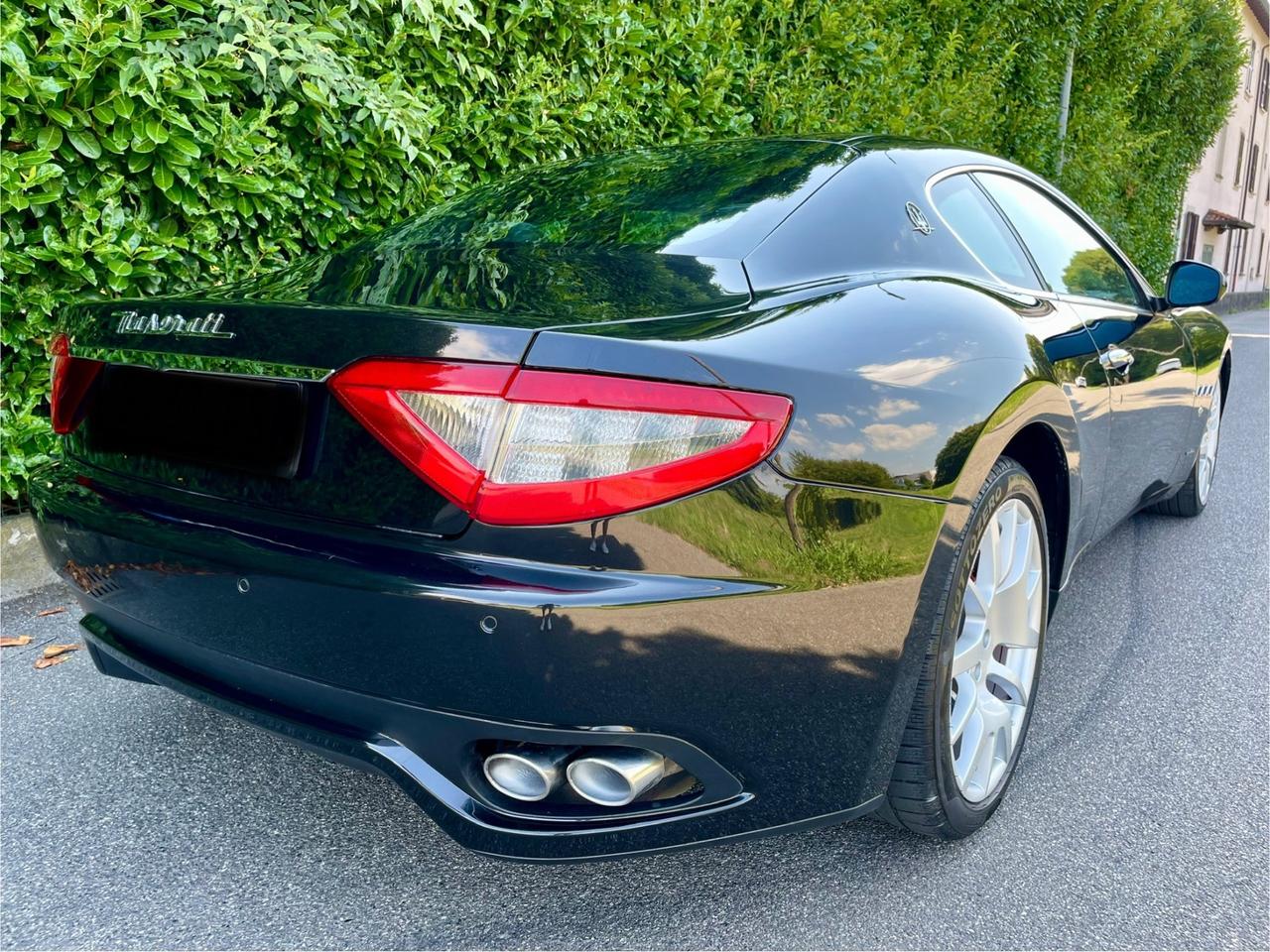Maserati GranTurismo 4.2 V8 *SOLO 124000 KM*