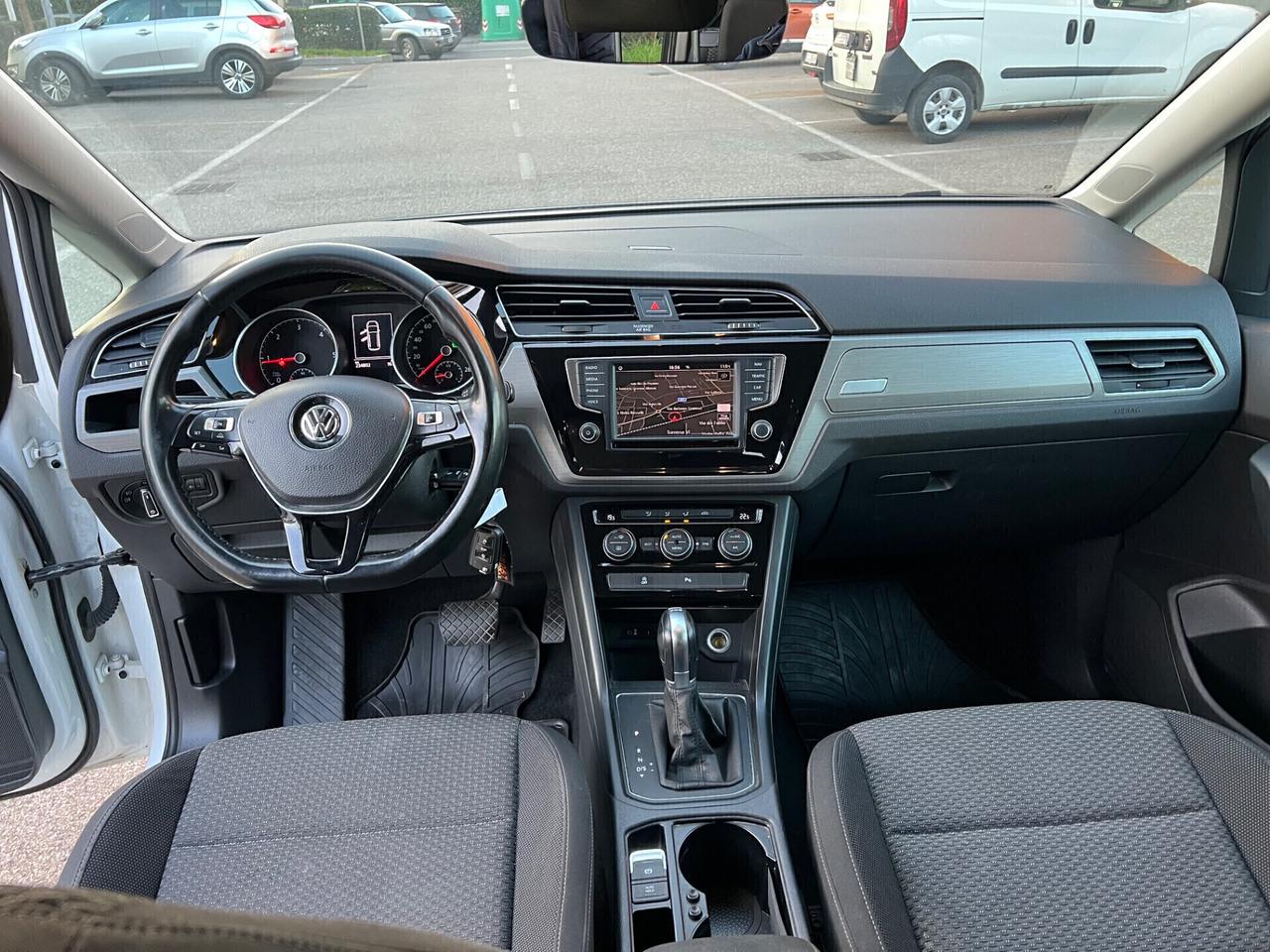 Volkswagen Touran 1.6 TDI 115 CV SCR DSG Business BlueMotion Technology