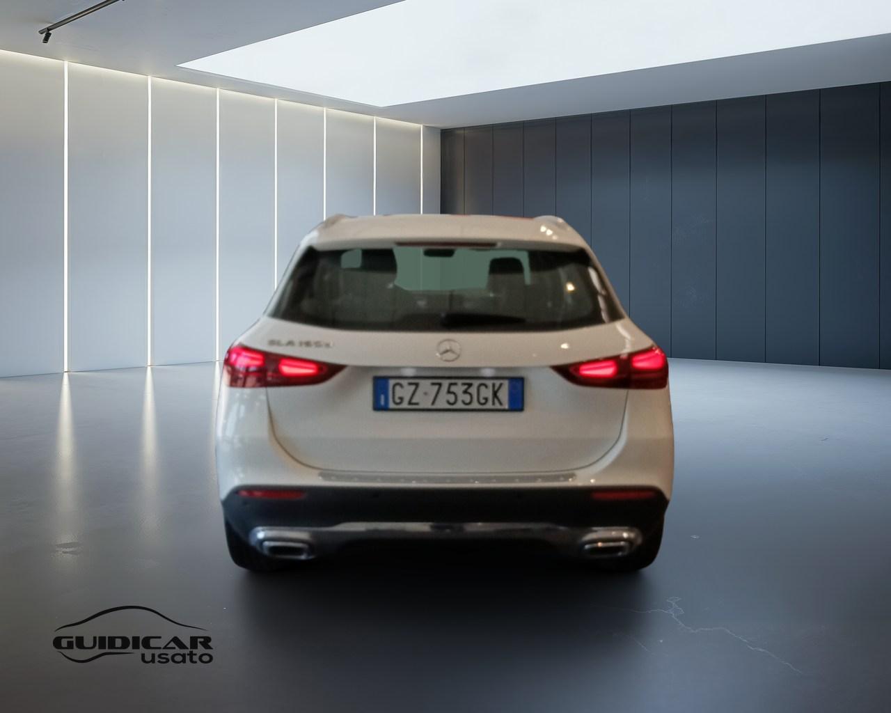 Mercedes-Benz GLA-H247 2023 - GLA 180 d Progressive Advanced auto