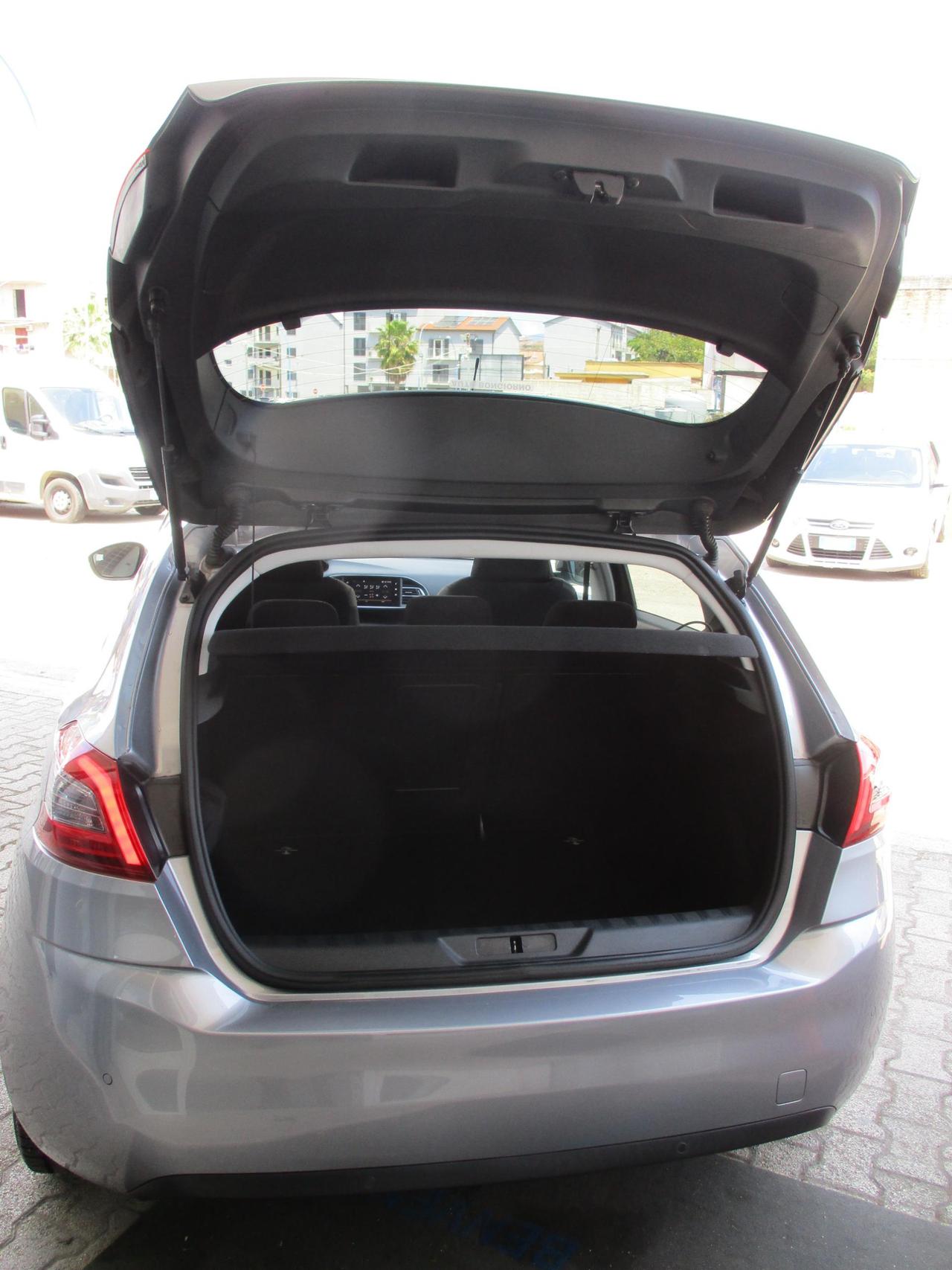 Peugeot 308 5 Porte 308 5p 1.5 bluehdi Allure s&s 130cv eat8