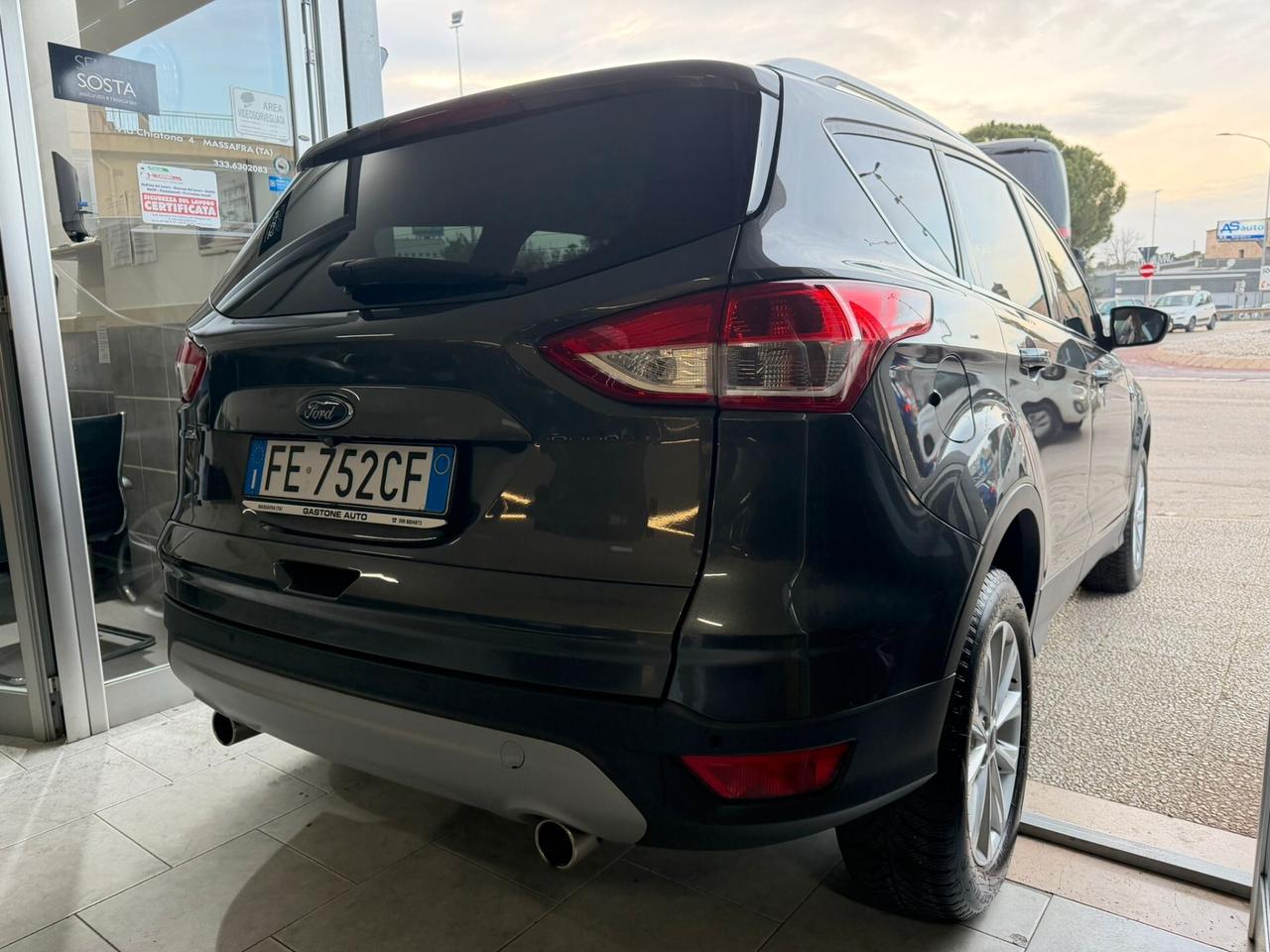 Ford Kuga TDCI 120 CV Titanium