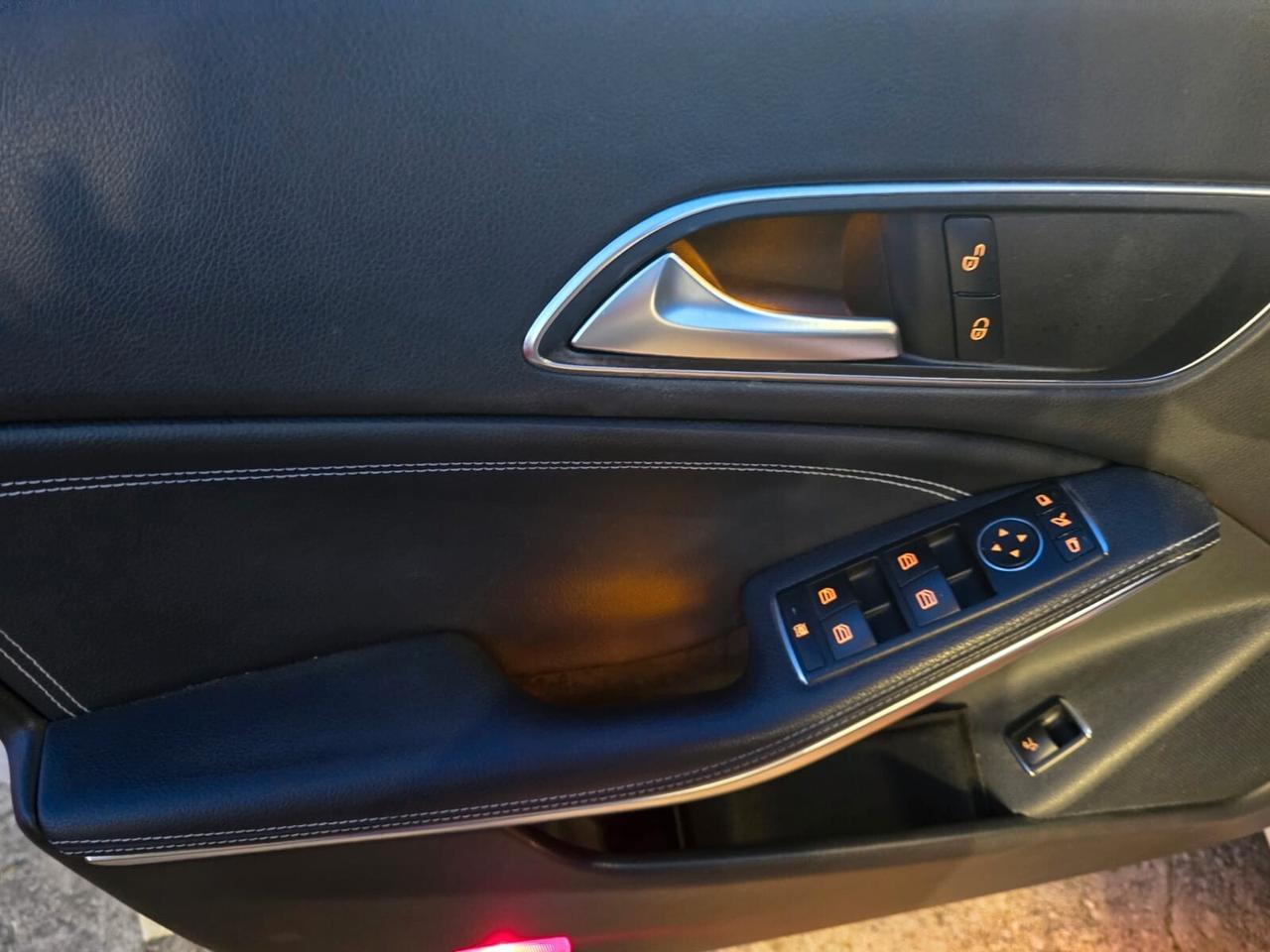 Mercedes-benz CLA 220 d 4Matic Automatic Premium AMG PACKET