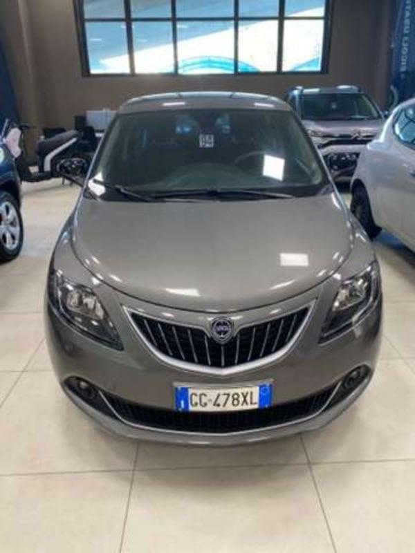 Lancia Ypsilon 1.0 FireFly Hybrid Gold