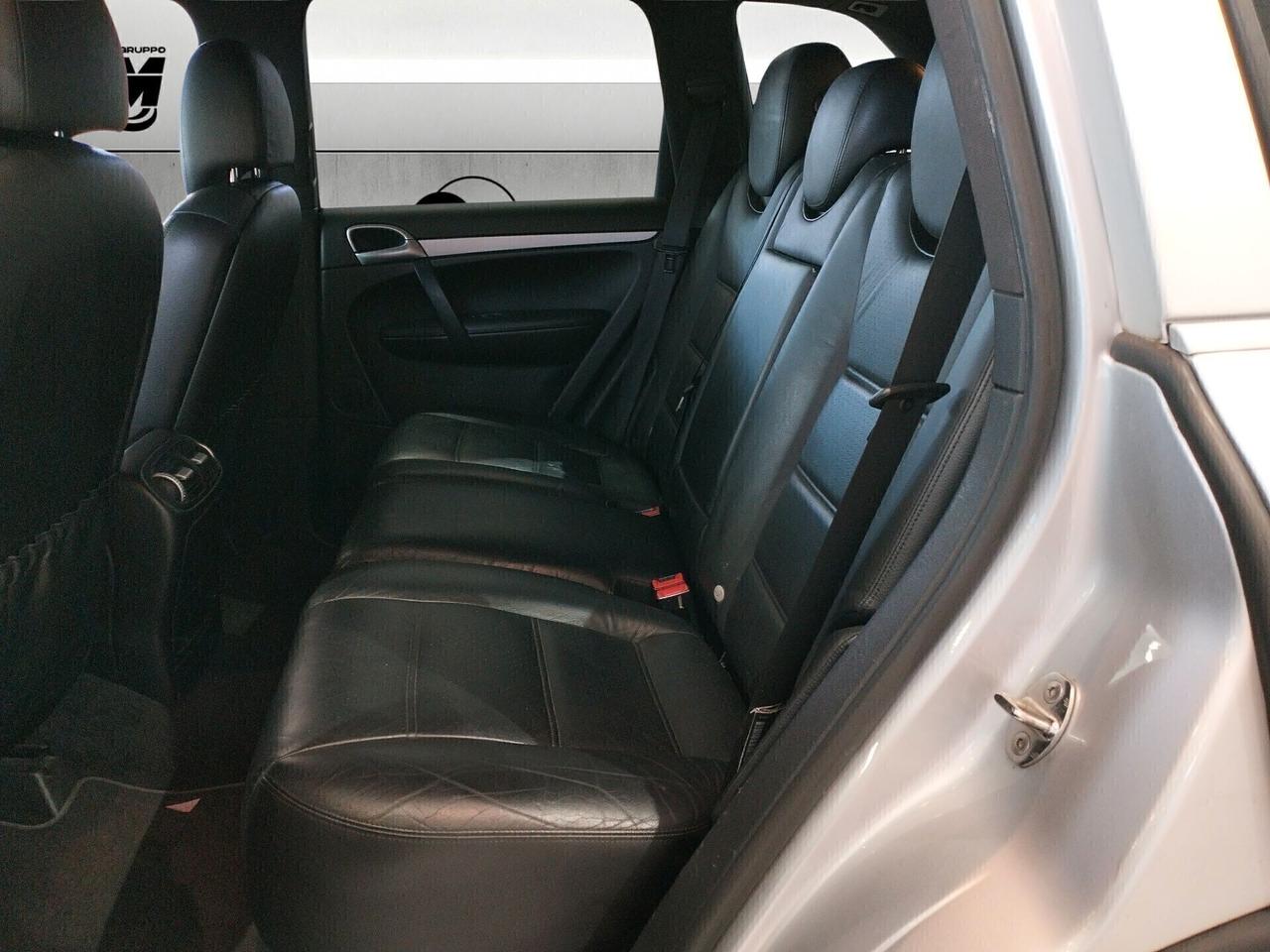 Porsche Cayenne 3.0 tdi V6 tiptronic dpf