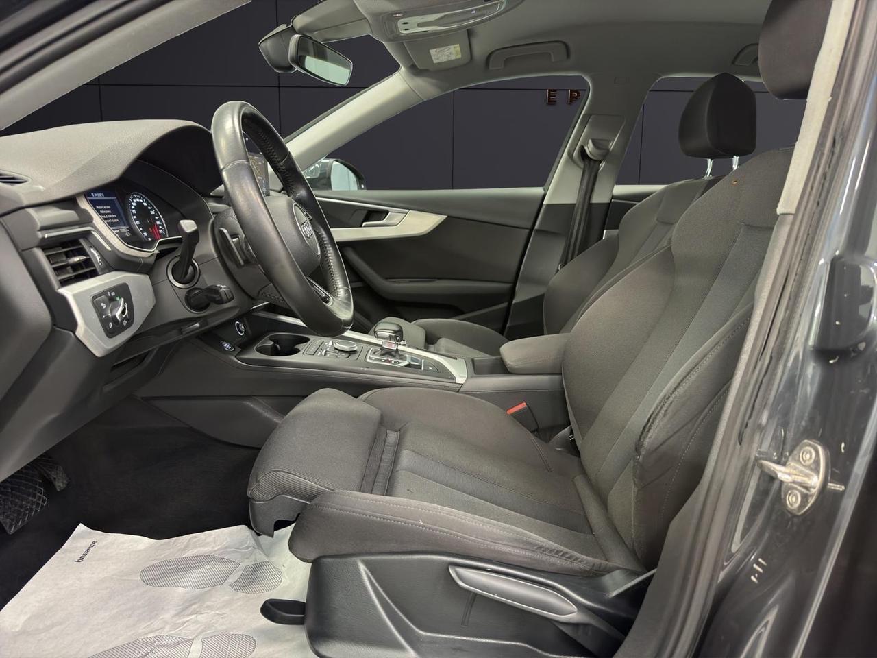 Audi A4 2.0 TDI 150 CV ultra S tronic Sport