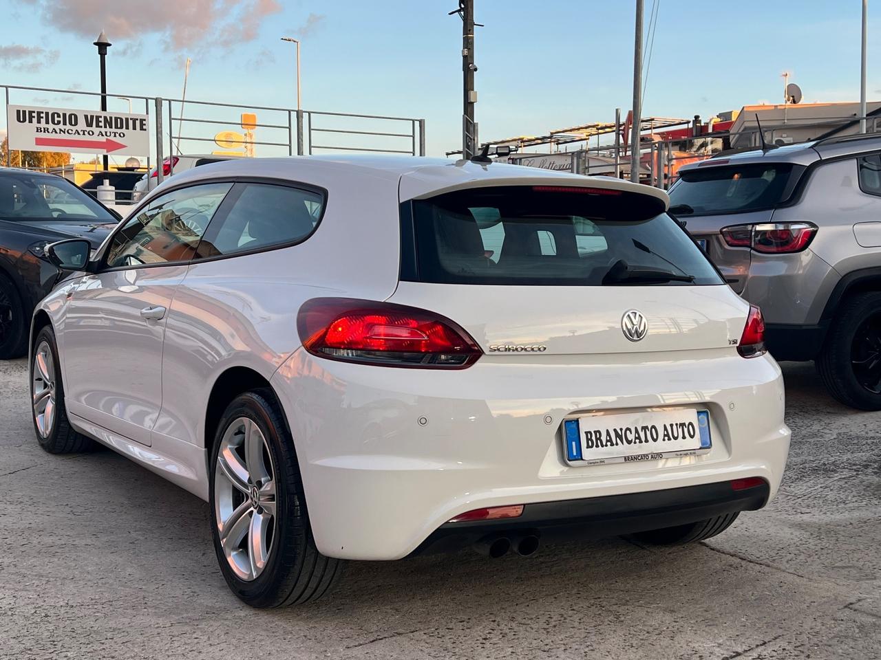 Volkswagen Scirocco 1.4 TSI R-line