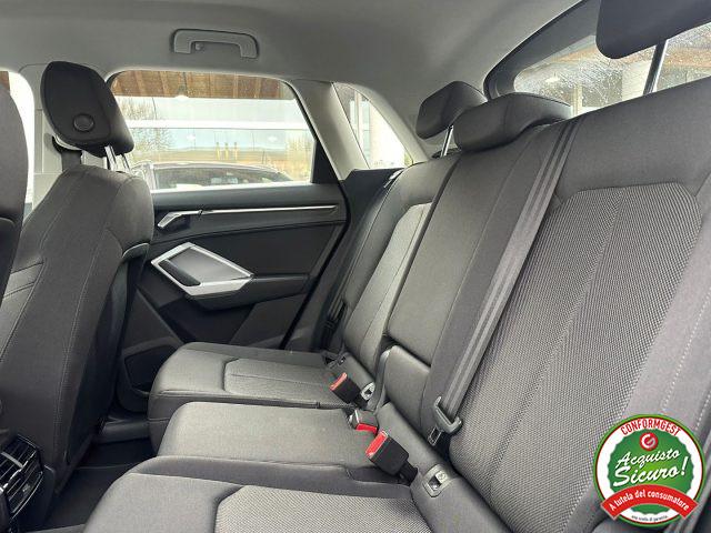 AUDI Q3 35 TDI quattro S tronic Business Advanced