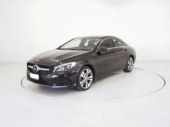 MERCEDES-BENZ CLA sse 200 d 4Matic Aut. Sport / 200 CDI 4M. Aut.