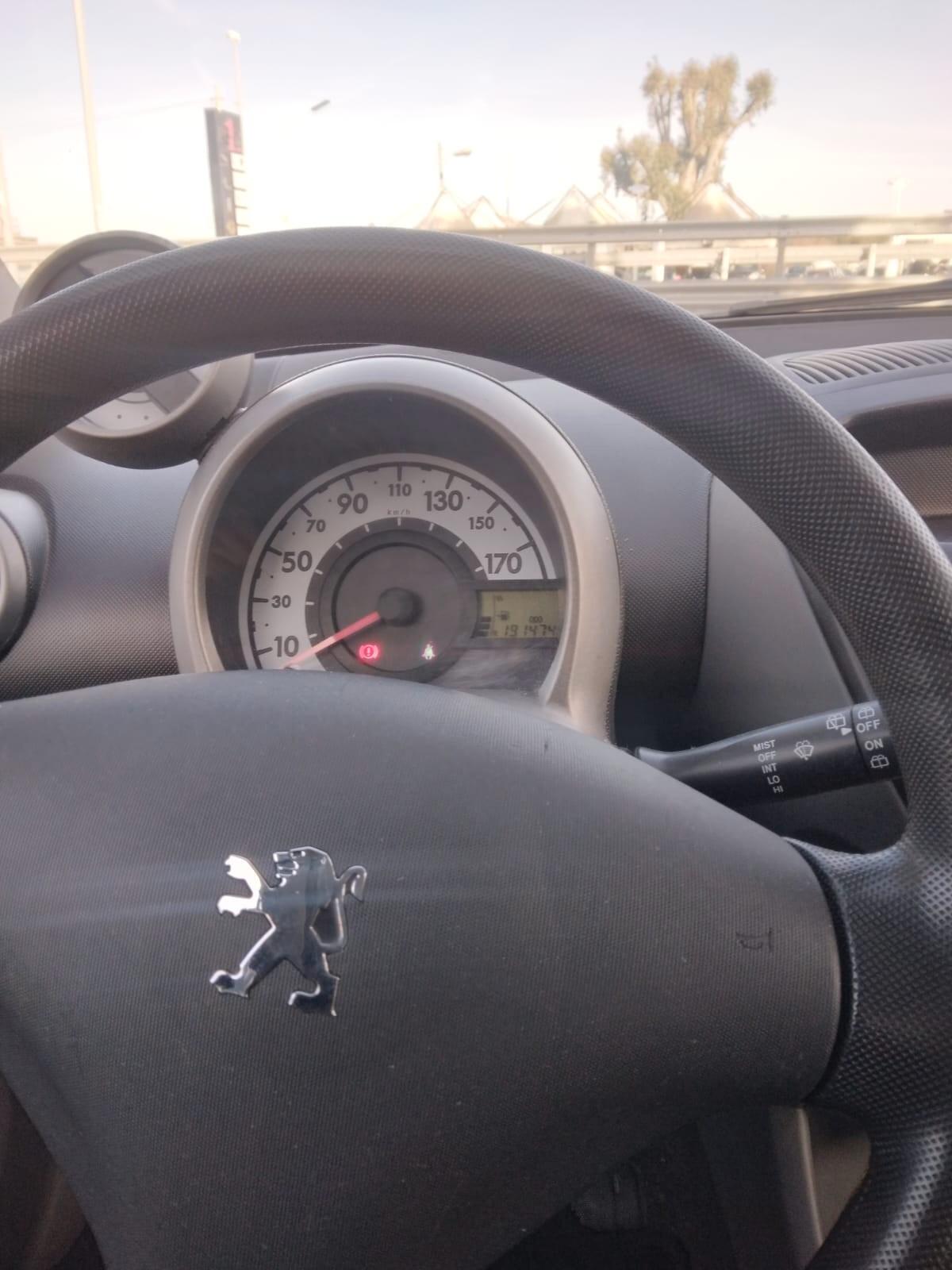 Peugeot 107 1.0 benzina 2009