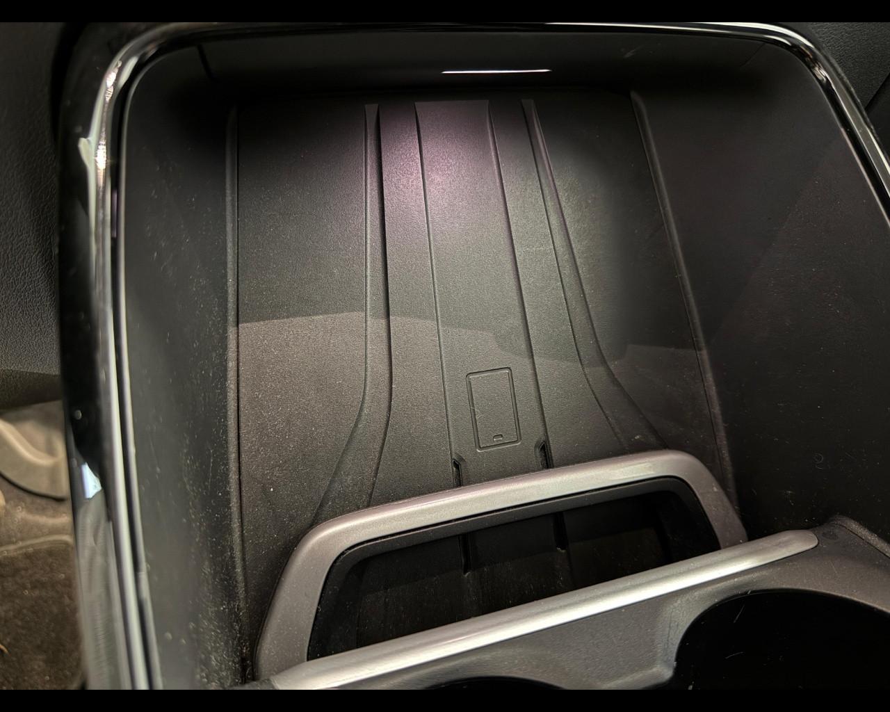BMW Serie 2 A.T. (U06) - 218d Active Tourer